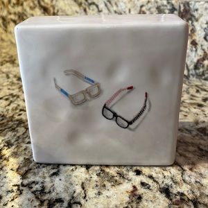 Rae Dunn paper weight